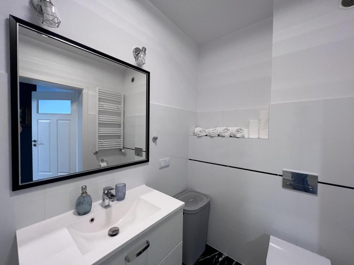 Apartament Z Tarasem Na Osiedlu Rakownica 옐레니아구라 외부 사진
